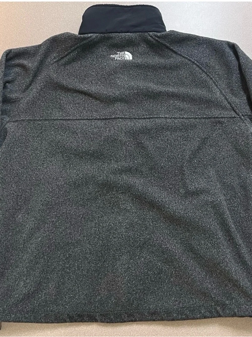 The North Face Men's Dark Gray Full-Zip Fleece Jacket